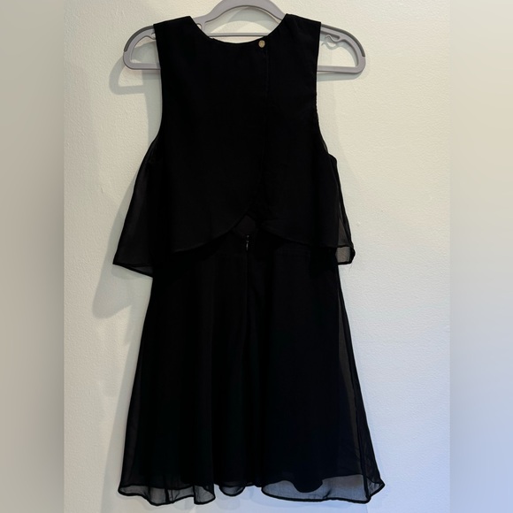 Dolce Vita Women's Elegant Dress  Size Small Open Lower Back - Picture 10 of 12